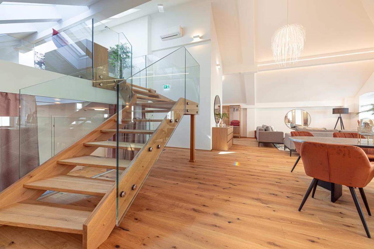Penthouse Maxfux Direkt In Der Fussgaengerzone 130M2 Lägenhet Krems an der Donau Exteriör bild